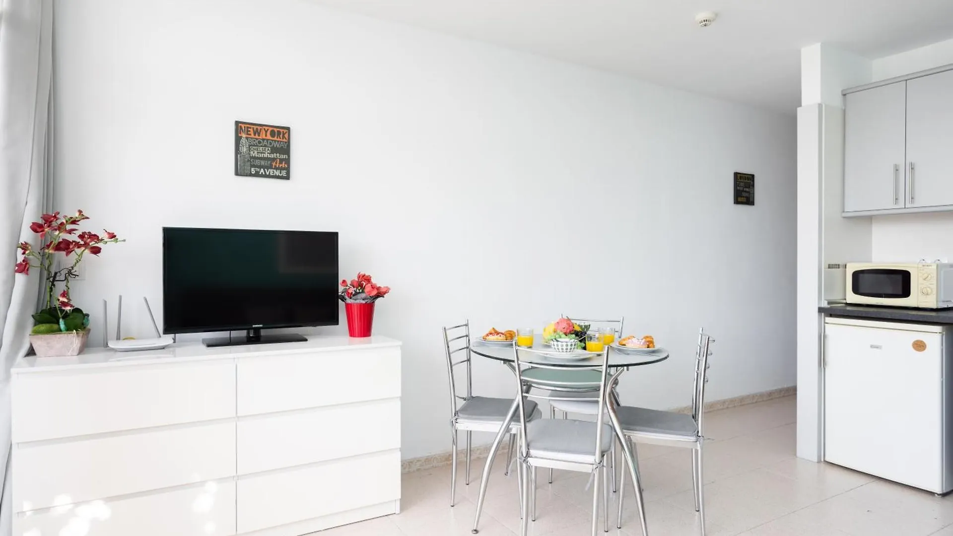 Urbanizacion Vina Del Mar Viv Daire Playa Feñabe 0*,  İspanya